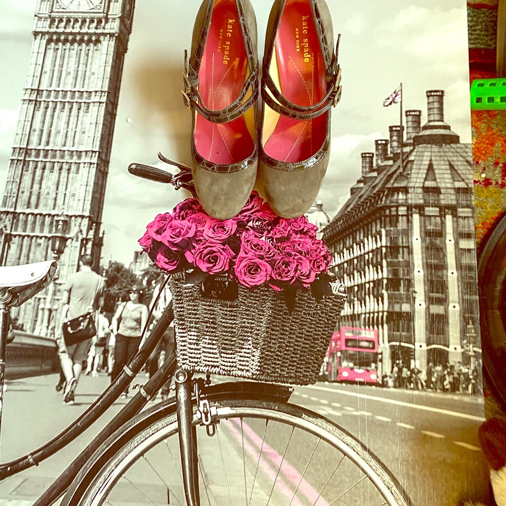 Kate spade with bag ,  size 6.5